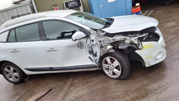 Renault Megane III Grandtour 1.5 dCi 110 Sloopvoertuig (2011, Wit)