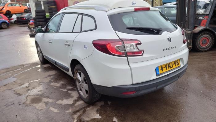 Renault Megane III Grandtour 1.5 dCi 110 Sloopvoertuig (2011, Wit)