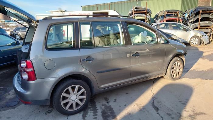 Volkswagen Touran 1.6 Sloopvoertuig (2007, Blauw)