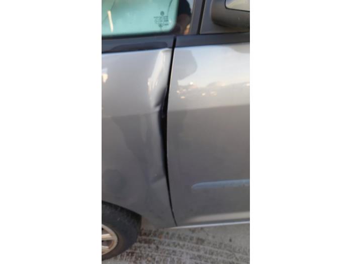 Volkswagen Touran 1.6 Sloopvoertuig (2007, Blauw)