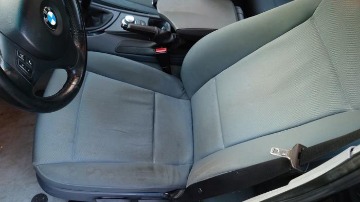 BMW 1 serie 118d 16V Skrotfordon (2004, ZWART)