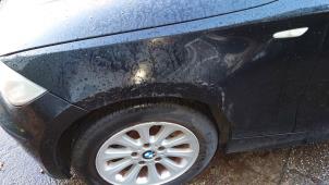 BMW 1 serie 118d 16V  (Skrot)