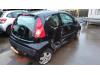 Peugeot 107 1.0 12V Skrotfordon (2006, ZWART)