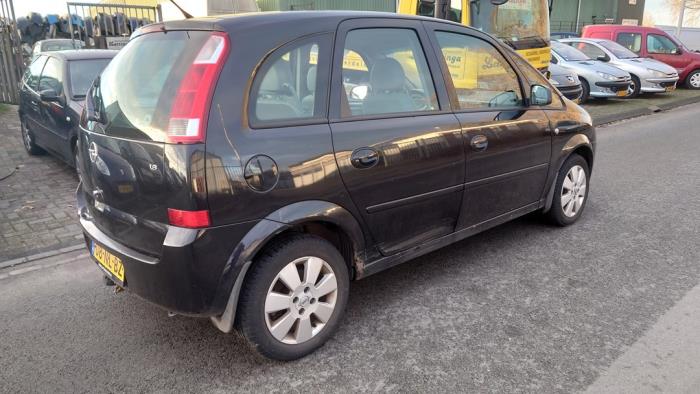 Opel Meriva 1.6 16V Samochód złomowany (2003, Czarny)