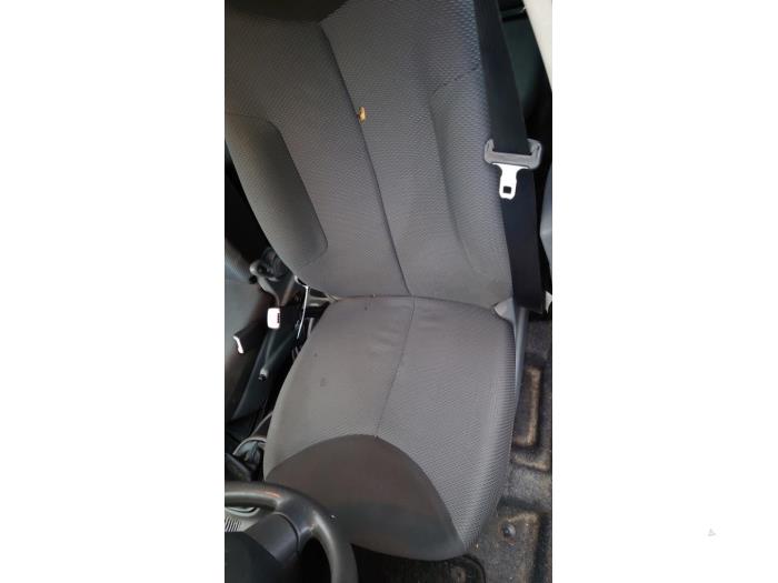 Toyota Aygo 1.0 12V VVT-i Sloopvoertuig (2007, Grijs)