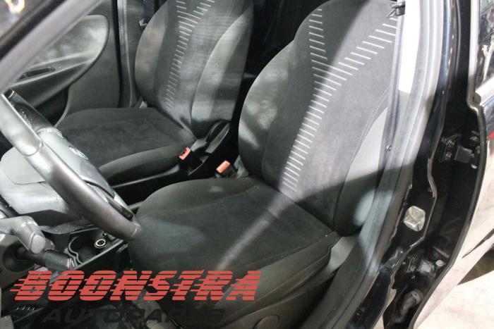 Lancia Ypsilon 0.9 TwinAir 85 Skrotfordon (2011, BLAUW)