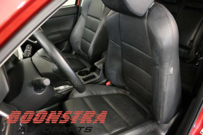 Mazda CX-5 I 2.0 SkyActiv-G 16V 2WD Skrotfordon (2016, ROOD)