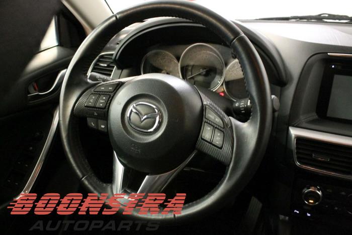 Mazda CX-5 I 2.0 SkyActiv-G 16V 2WD Skrotfordon (2016, ROOD)