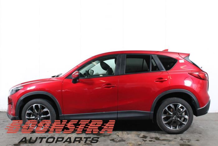 Mazda CX-5 I 2.0 SkyActiv-G 16V 2WD Skrotfordon (2016, ROOD)