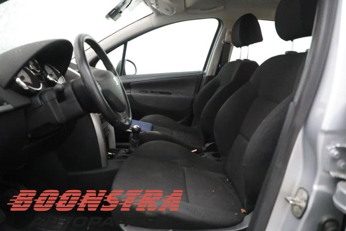 Peugeot 207/207+ 1.6 16V Sloopvoertuig (2007, Grijs)