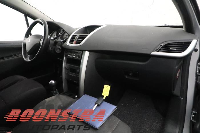 Peugeot 207/207+ 1.6 16V Sloopvoertuig (2007, Grijs)