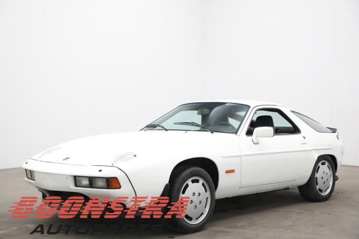 Porsche 928 4.7 S2 Sloopvoertuig (1986, Wit)