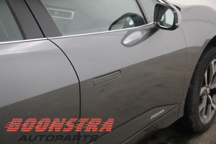 Jaguar I-Pace EV400 AWD Skrotfordon (2019, GRIJS)