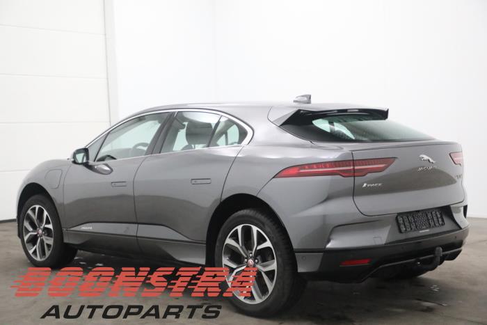 Jaguar I-Pace EV400 AWD Skrotfordon (2019, GRIJS)
