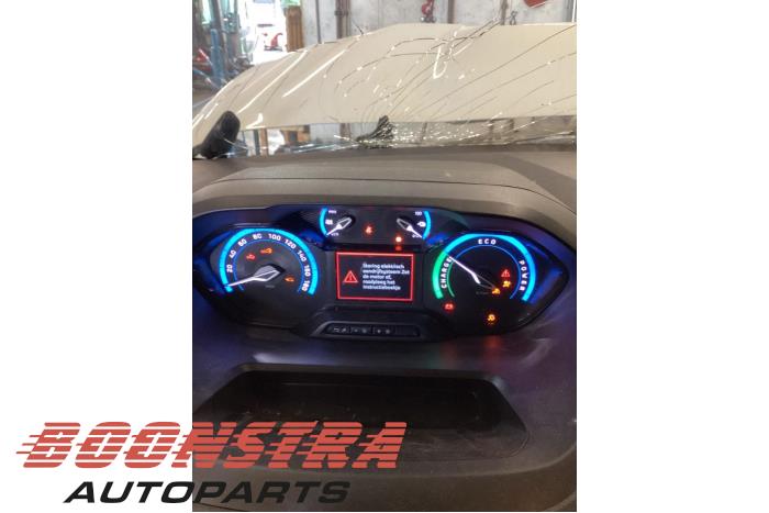 Peugeot Partner e-Partner 50 kWh Skrotfordon (2021, WIT)