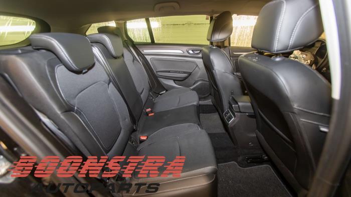 Renault Megane IV Estate 1.3 TCE 160 16V Sloopvoertuig (2021, Zwart)