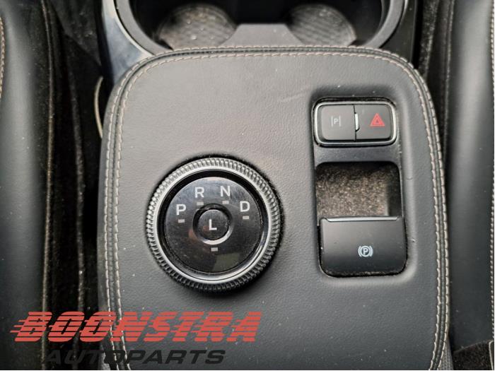 Ford Mustang Mach-E 75kWh RWD, 98kWh Extended RWD Skrotfordon (2024, ZWART)