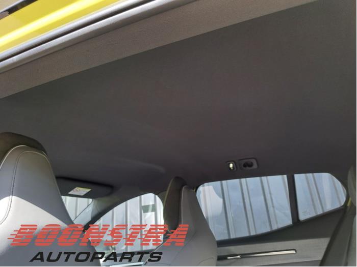 Volvo EX30 Single Motor Extended Range 69 kWh Sloopvoertuig (2024, Geel)