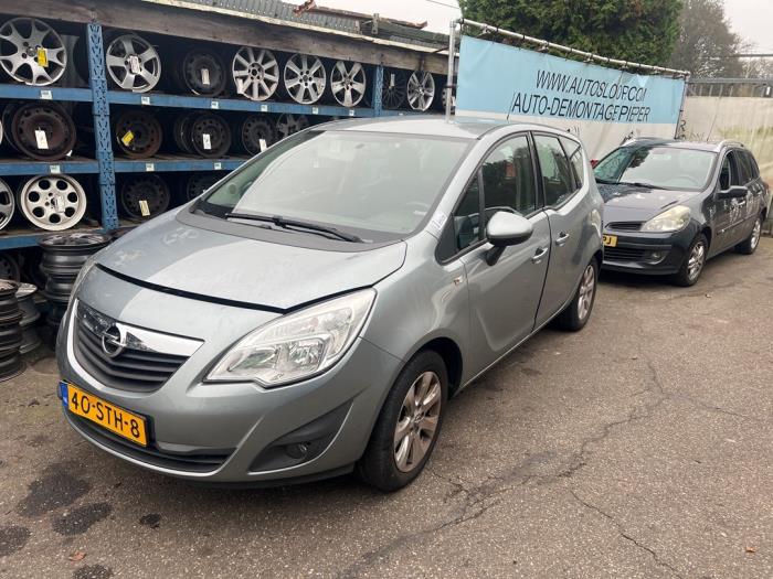 Opel Meriva 1.4 Turbo 16V ecoFLEX Sloopvoertuig (2011, Grijs)