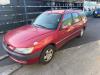 Peugeot 306 Break 1.8i XT,ST Samochód złomowany (1998, Czerwony)