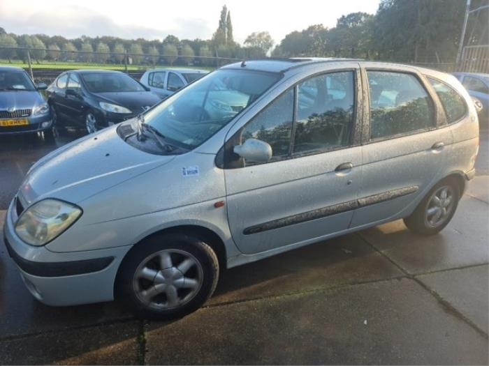 Renault Scénic I 1.6 16V Sloopvoertuig (2000, Grijs)
