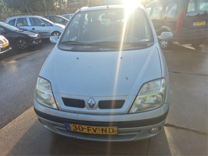 Renault Scénic I 1.6 16V Sloopvoertuig (2000, Grijs)
