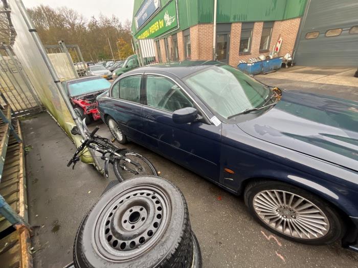 Jaguar S-type 3.0 V6 24V Skrotfordon (2000, BLAUW)