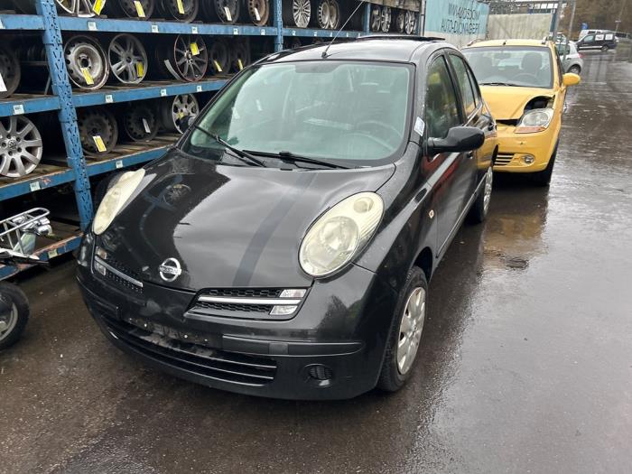 Nissan Micra 1.2 16V Skrotfordon (2006, ZWART)