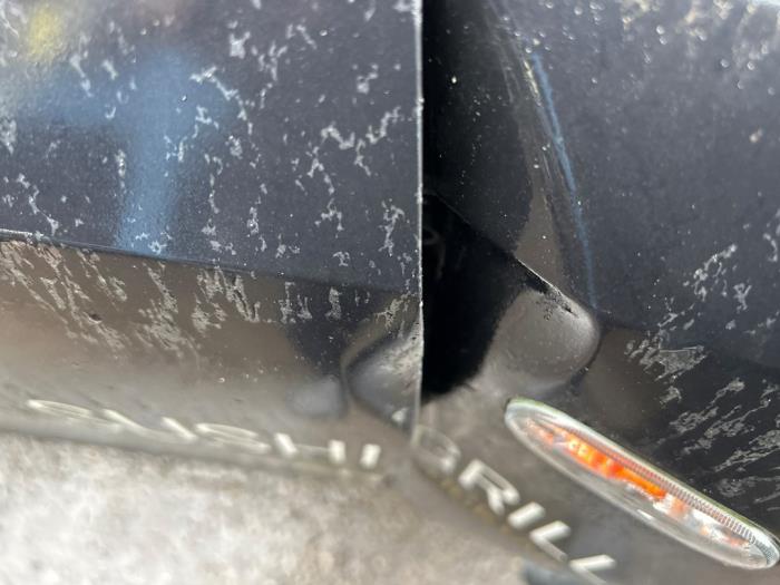 Volkswagen Up! 1.0 12V 60 Skrotfordon (2012, ZWART)