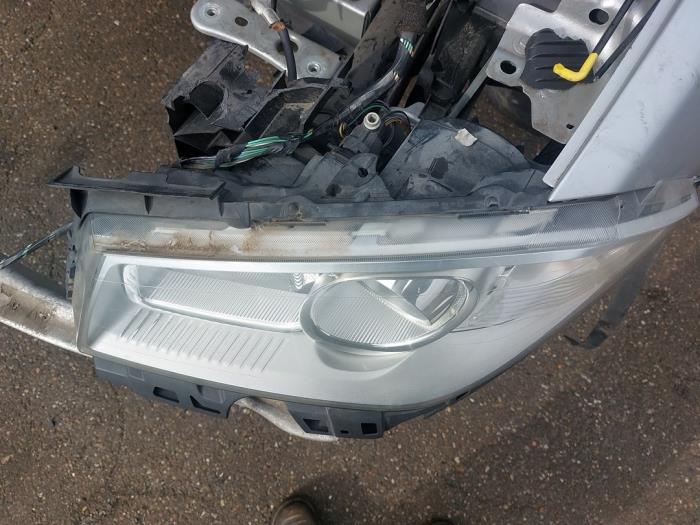 Renault Megane II Grandtour 2.0 16V Skrotfordon (2008, GRIJS)