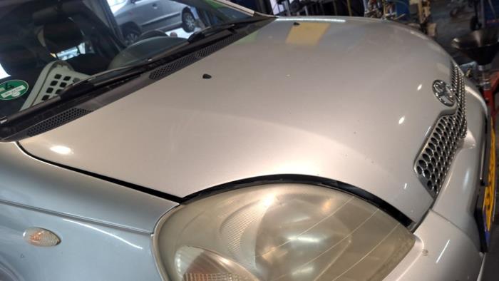 Toyota Yaris 1.3 16V VVT-i Sloopvoertuig (2002, Grijs)
