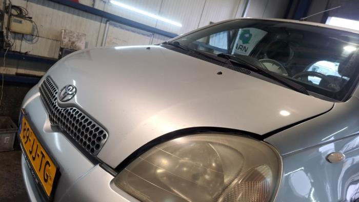 Toyota Yaris 1.3 16V VVT-i Sloopvoertuig (2002, Grijs)