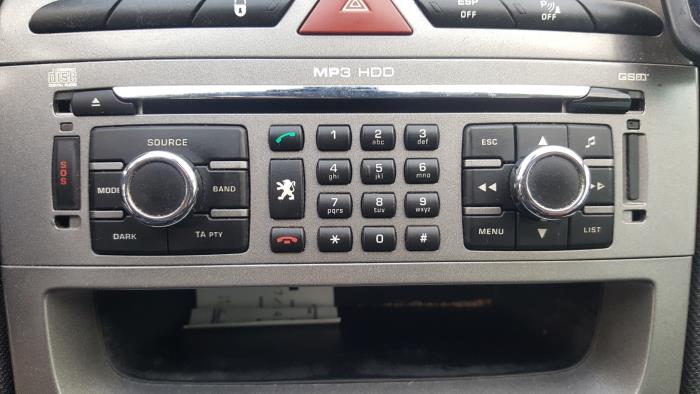 Peugeot 308 SW 2.0 HDi 16V FAP Samochód złomowany (2008, Czarny)