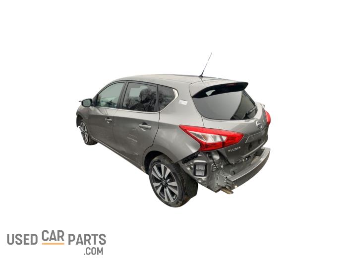 Nissan Pulsar 1.2 DIG-T 16V Skrotfordon (2016, GRIJS)