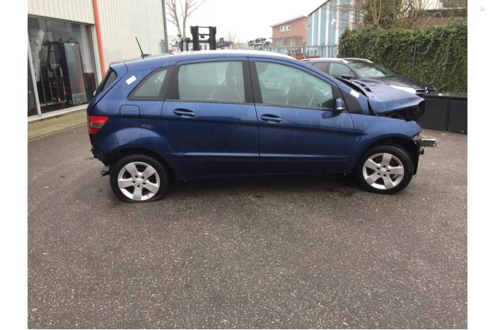 Mercedes B 2.0 B-180 CDI 16V Sloopvoertuig (2011, Blauw)