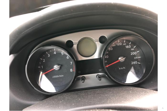 Nissan Qashqai 1.6 16V Sloopvoertuig (2008, Grijs)