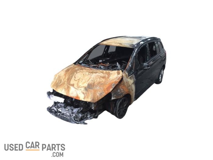 BMW 2 serie Gran Tourer 218i 1.5 TwinPower Turbo 12V Skrotfordon (2018, METALLIC ZWART)