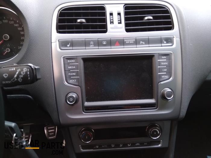 Volkswagen Polo V 1.4 TDI 12V 90 Sloopvoertuig (2016, Metallic, Grijs)