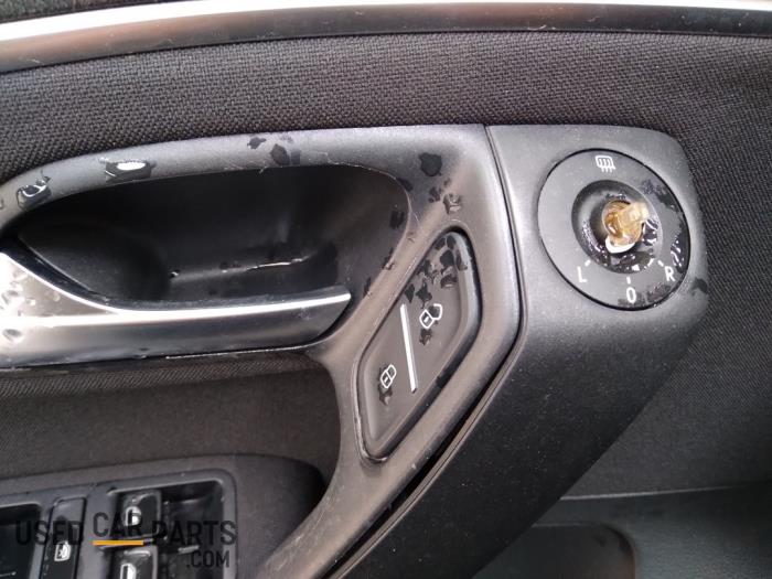 Volkswagen Polo V 1.4 TDI 12V 90 Sloopvoertuig (2016, Metallic, Grijs)