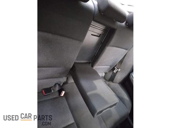 BMW 3 serie 318i 16V Sloopvoertuig (2006, Zwart)