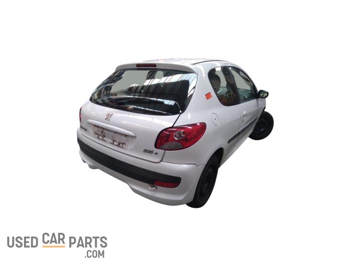Peugeot 206+ 1.1 XR,XS Skrotfordon (2009, WIT)