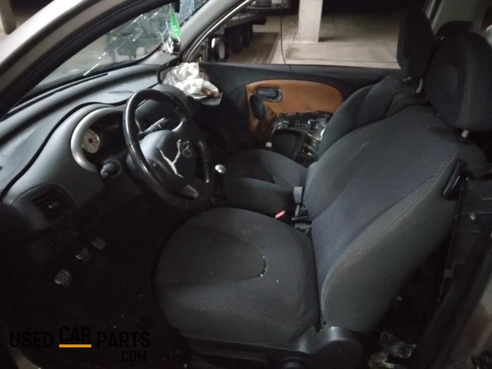 Nissan Micra 1.5 dCi 85 Sloopvoertuig (2006, Zilver)