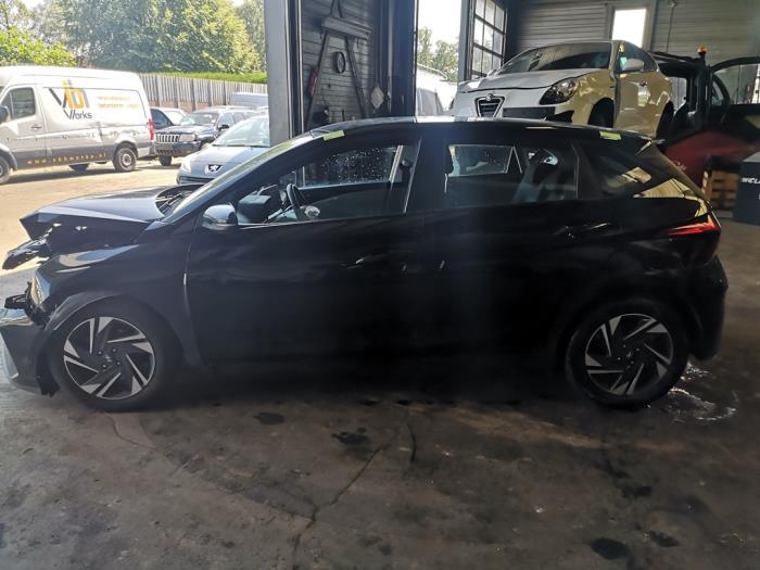 Hyundai i20 1.0 T-GDI 100 12V Sloopvoertuig (2020, Zwart)