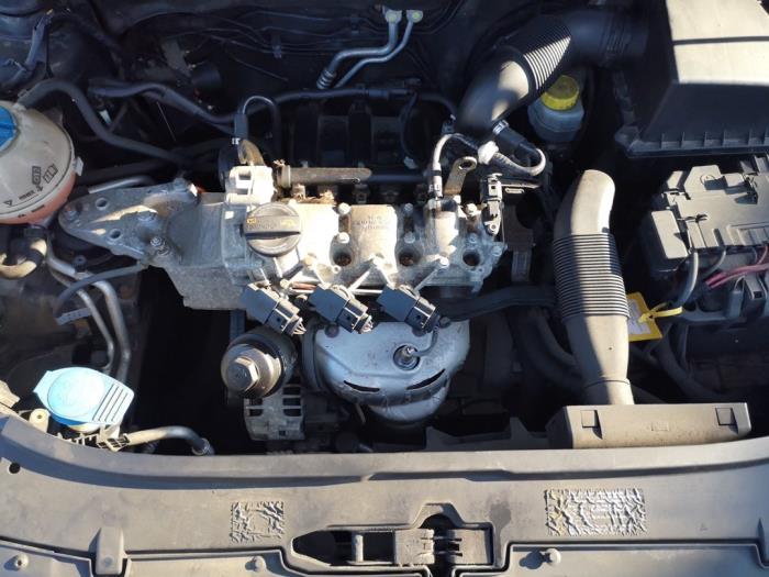 Skoda Fabia II 1.2i Skrotfordon (2009, ZWART)