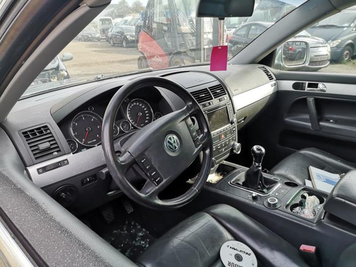 Volkswagen Touareg 2.5 TDI R5 Sloopvoertuig (2004, Grijs)