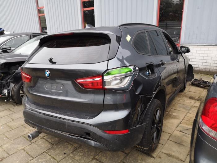 BMW X1 sDrive 16d 1.5 12V TwinPower Samochód złomowany (2019, Szary)