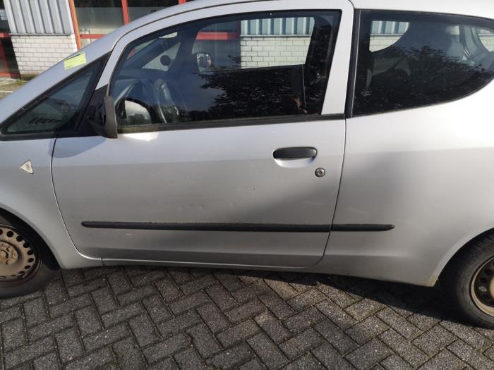 Mitsubishi Colt 1.3 16V Skrotfordon (2008, GRIJS)