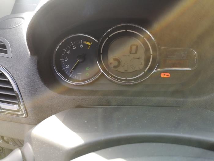 Renault Megane III Grandtour 1.2 16V TCE 130 Sloopvoertuig (2014, Zwart)