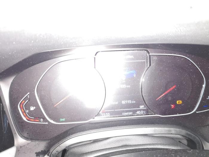 BMW 3 serie 320i 2.0 TwinPower Turbo 16V Skrotfordon (2020, BLAUW)