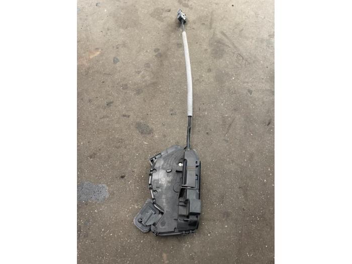 Toyota Prius 1.8 16V Samochód złomowany (2012, Szary)